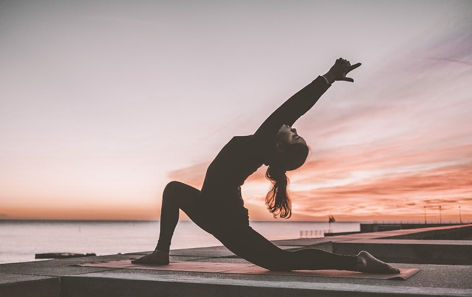 a blog post about preventing and taking care of back pain from traveling
